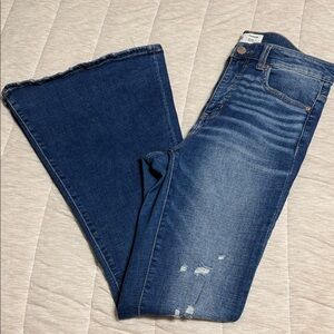 BKE Parker Wide Leg Distressed Jeans